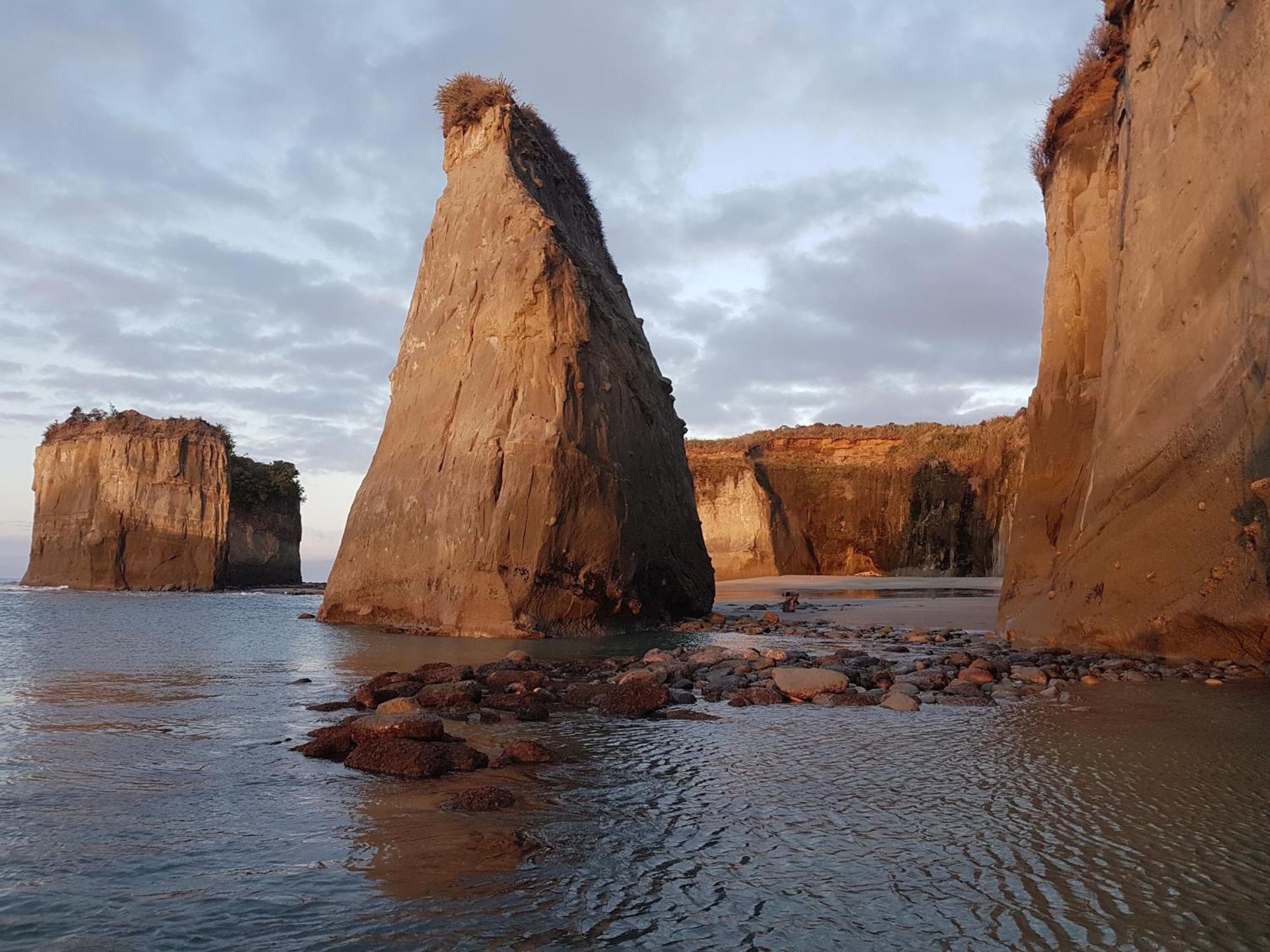 Hotel The Hole In The Rock Yurt Cape Foulwind Exterior foto