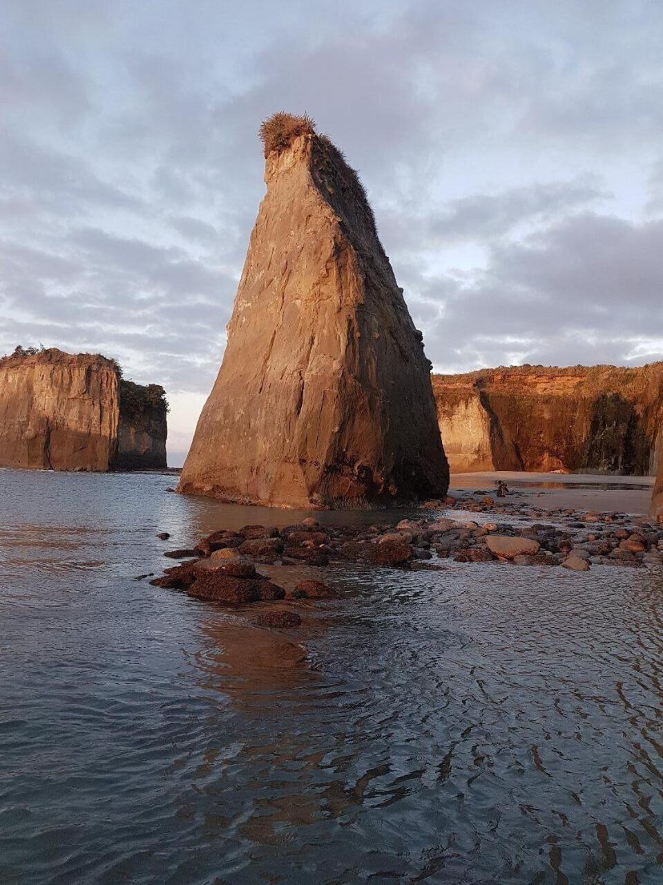 Hotel The Hole In The Rock Yurt Cape Foulwind Exterior foto